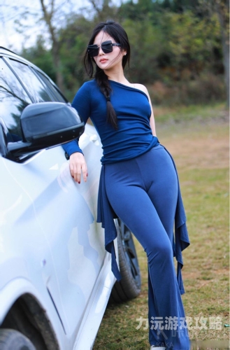 久久精品亚洲伊人久久精品亚洲伊人，魅力无限的美女世界